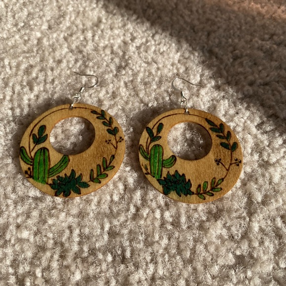 Wood Burned Earrings - Picture 3 of 6